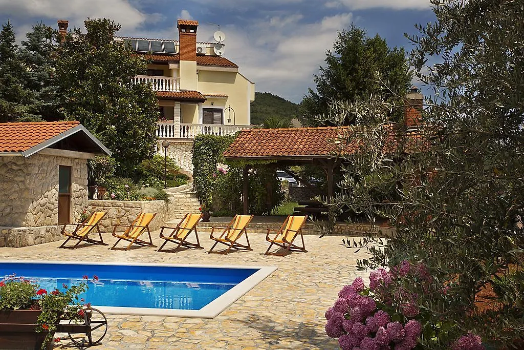Apartments Petricic With Swimming Pool Icici