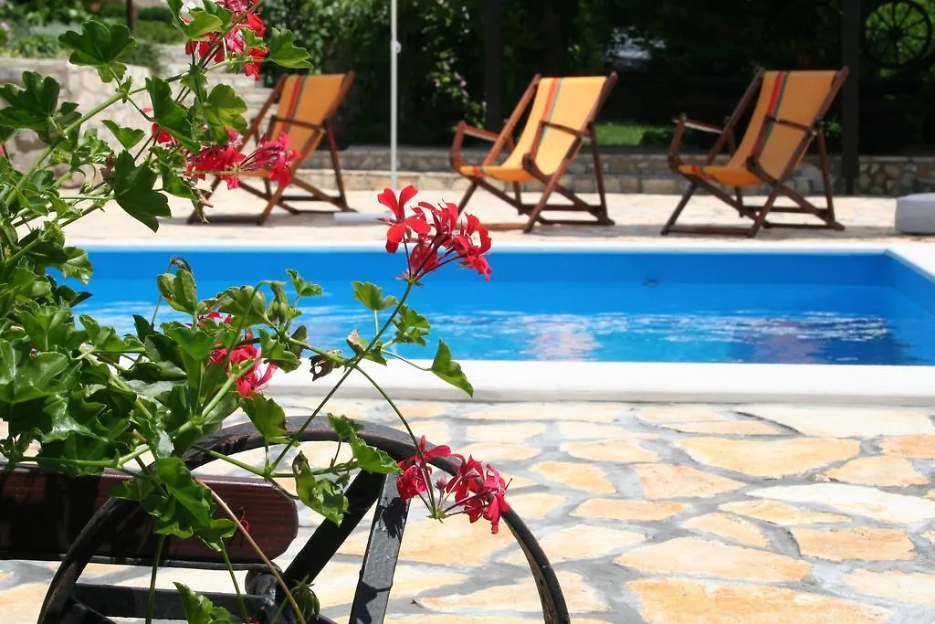 Apartments Petricic With Swimming Pool Icici