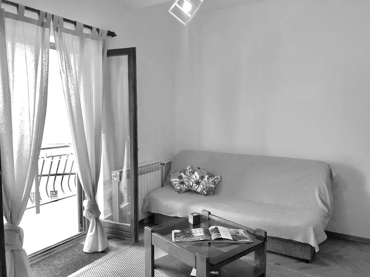 Apartments Petricic With Swimming Pool Icici